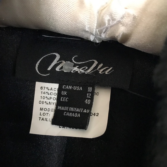 Furry Jacket With Jeweled Clasp NWT - Picture 4 of 8