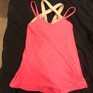 Lulu lemon tank - built in bra