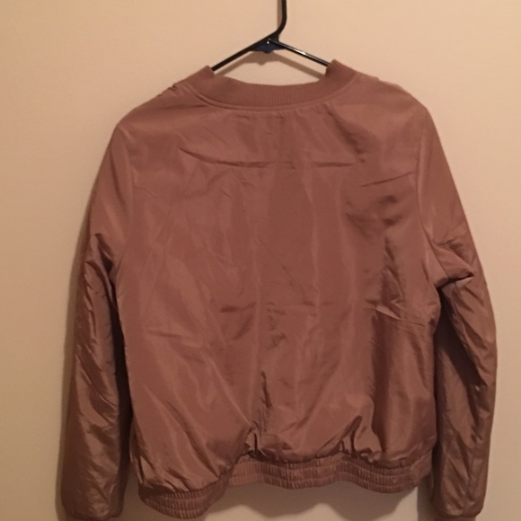 🌟SOLD🌟Forever 21 Brown/Tan Bomber Jacket NWOT - Picture 5 of 6