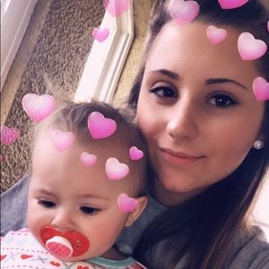 Meet your Posher, Holly