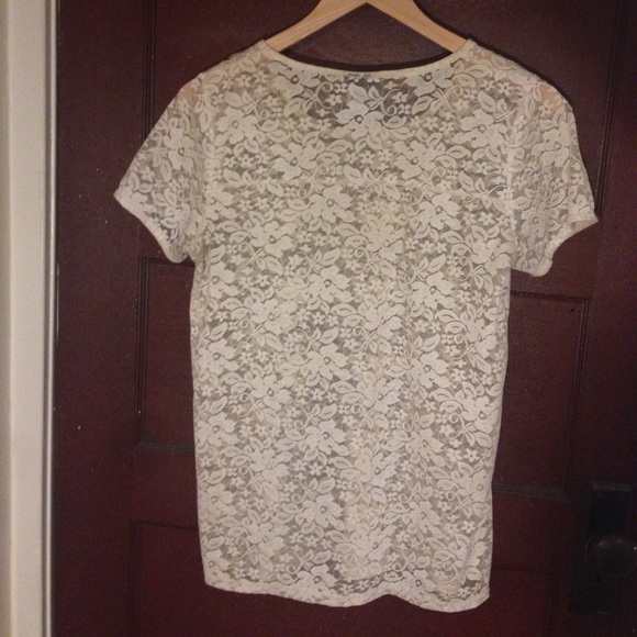 Floral Lace Blouse - Picture 4 of 4