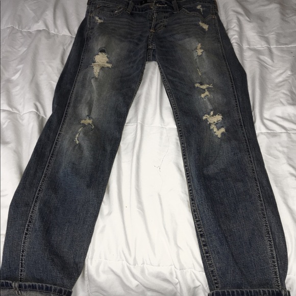 Hollister Boyfriend Jeans - Picture 2 of 6