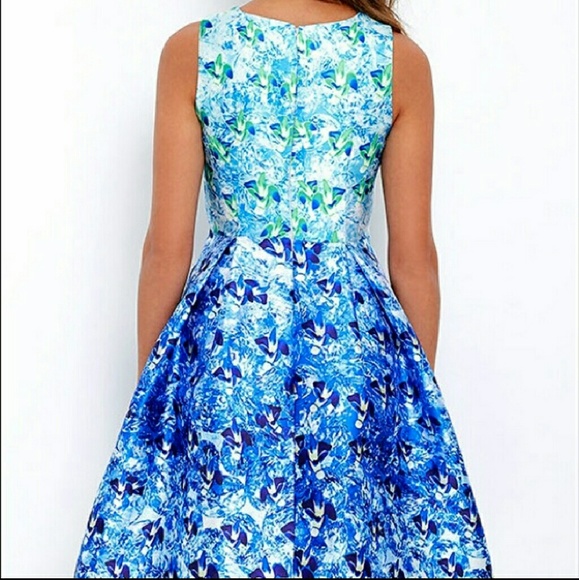 Lulus midi dress - Picture 2 of 2