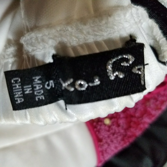 By Roxy - Picture 2 of 3