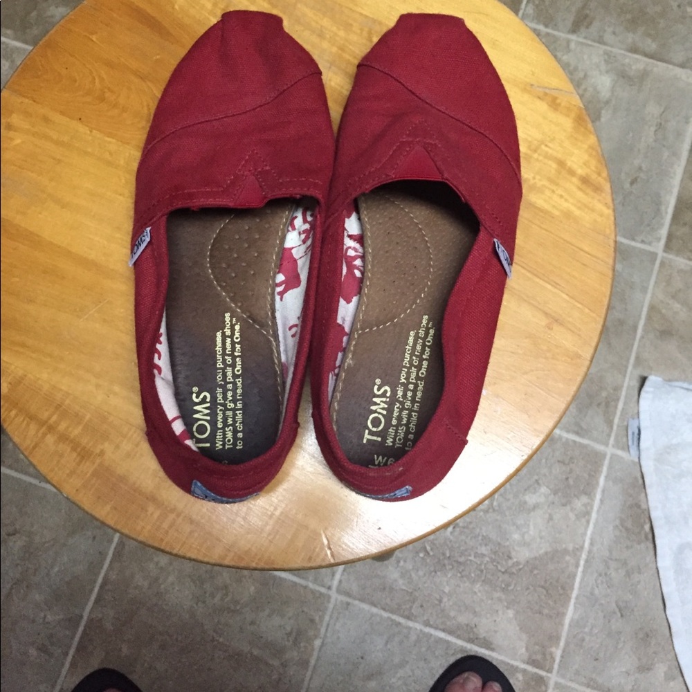 Toms shoes