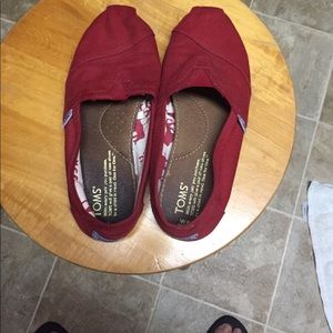 Toms shoes