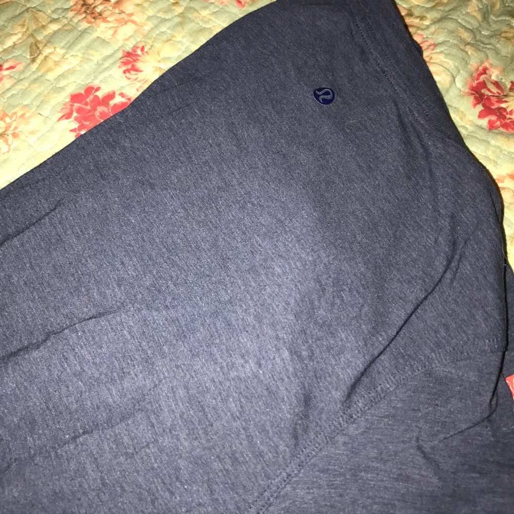 Lululemon love v neck