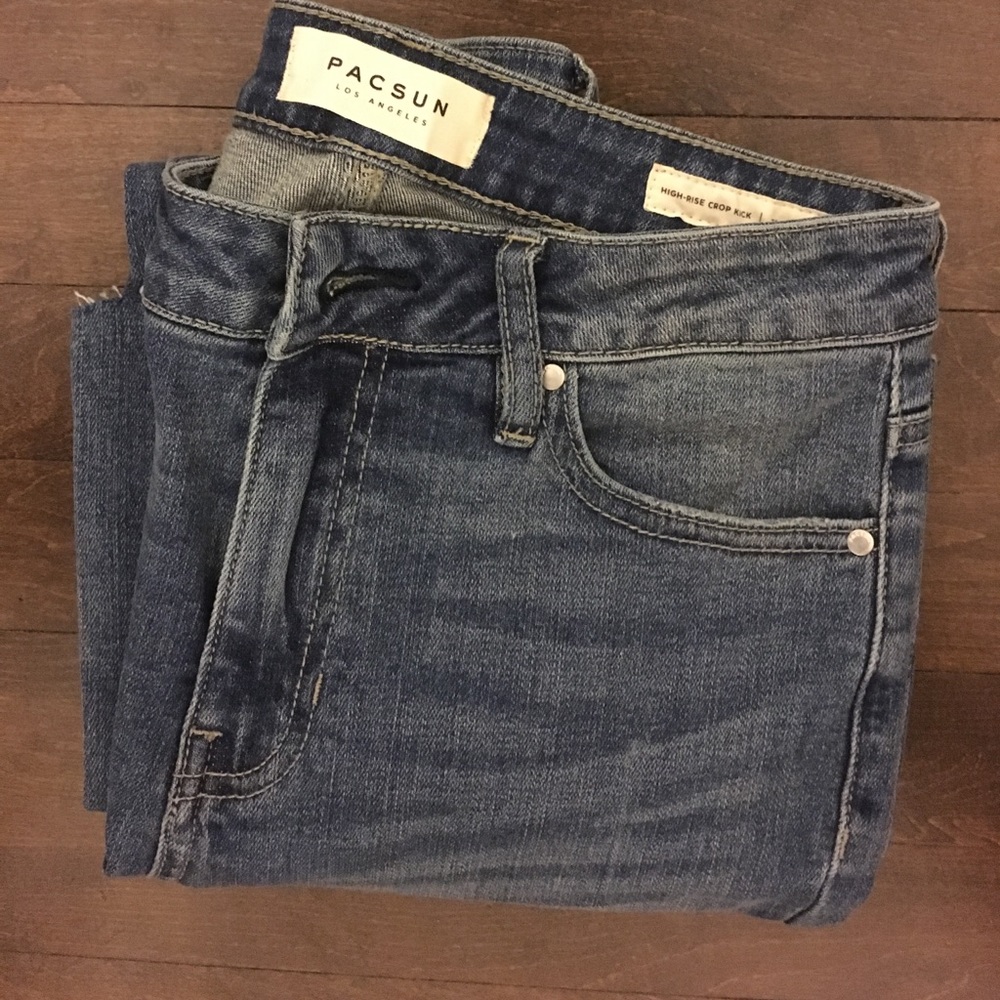 Brand new Pacsun kick flare jeans