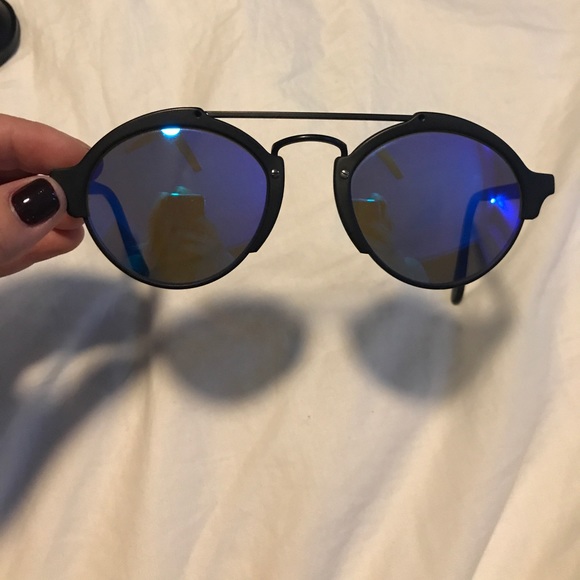 Illesteva Sunglasses Blue and Black main image 5