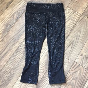 Lululemon Run Inspire Crops