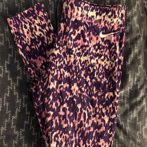 Nike leggings