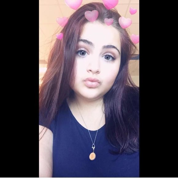 Meet your Posher, Dianna - Picture 1 of 1