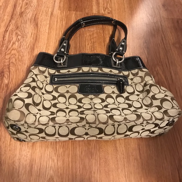 Coach Handbags - Authentic Coach purse