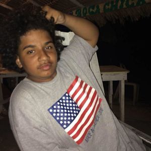 Meet your Posher, Carlos