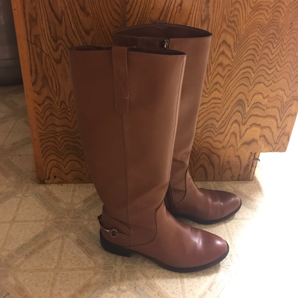 Tan Boots