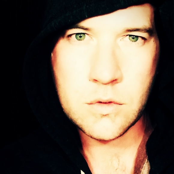 Meet your Posher, Christopher - Picture 1 of 1