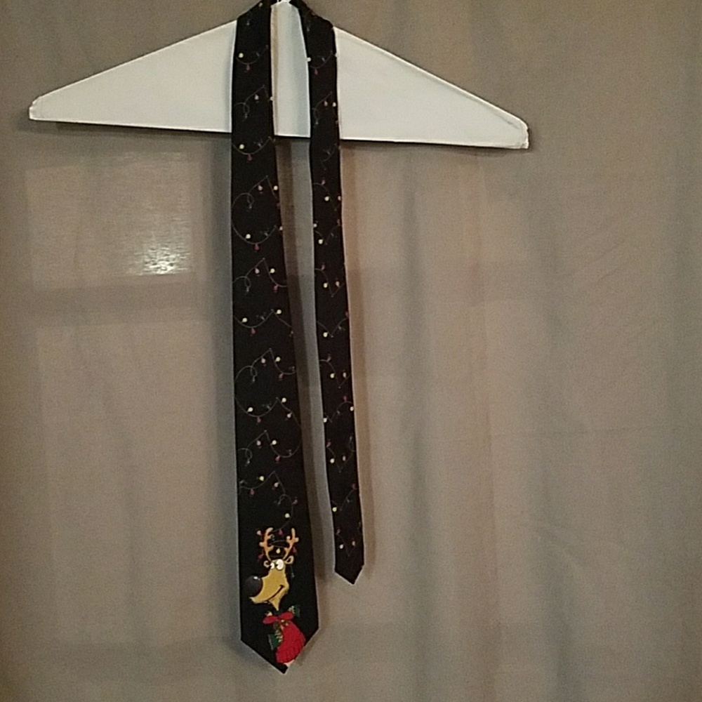 NEW American Greetings Reindeer Christmas Tie - Picture 2 of 5