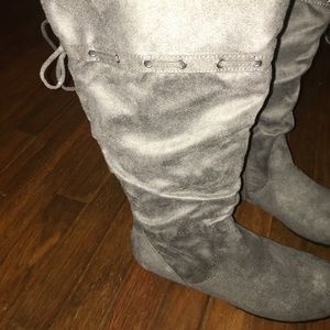 RAMPAGE Tall Grey Boots