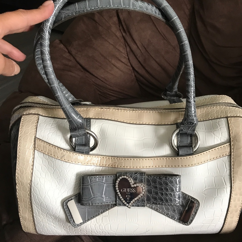 Authentic Guess purse bag