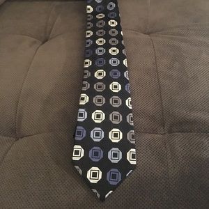 Michael KORS Men’s Silk Neck Tie. Classy