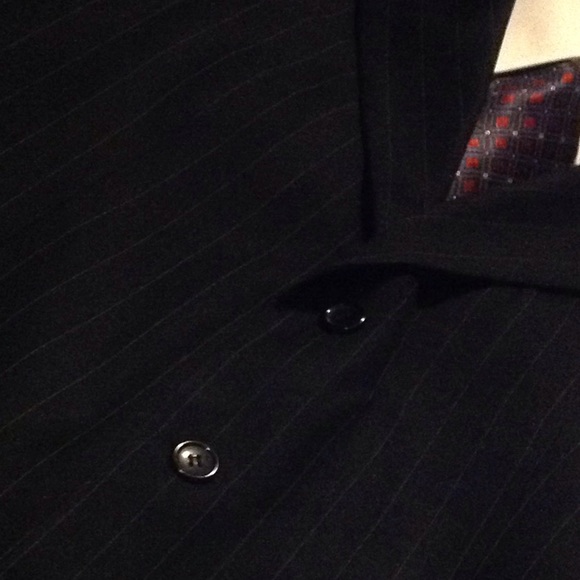 Stunning classic navy pinstriped suit Milano Italy