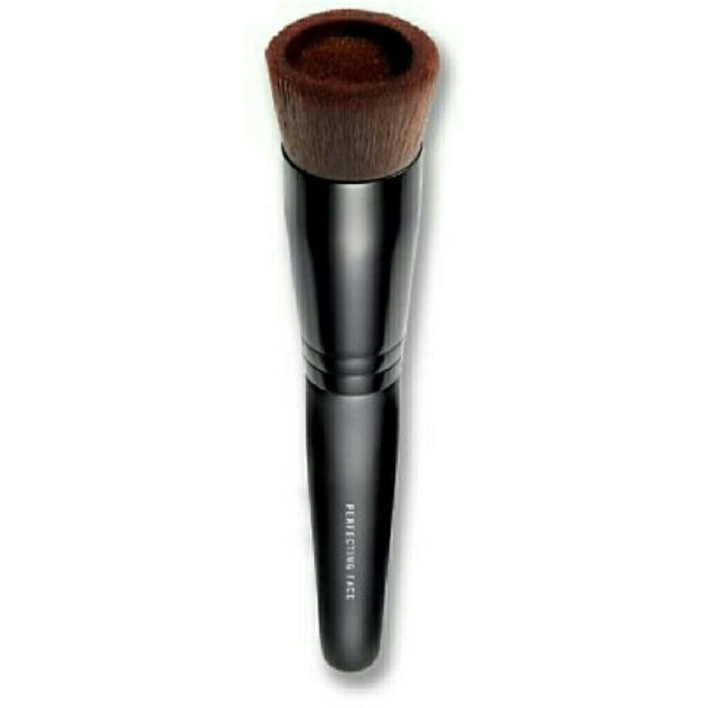 🍁HP🍁BareMinerals Face Brush🍁