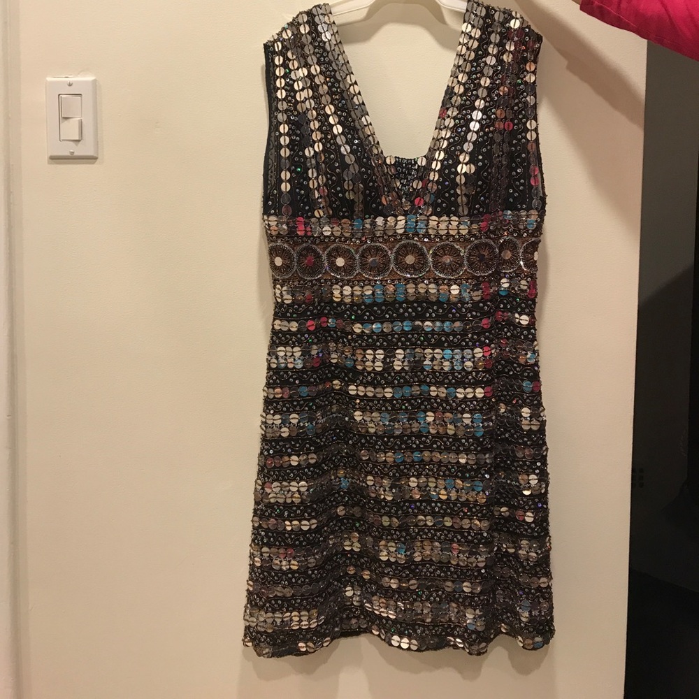 Mini dress with sequin