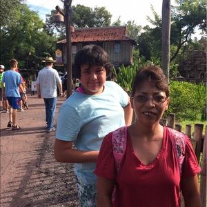 Meet your Posher, Becky