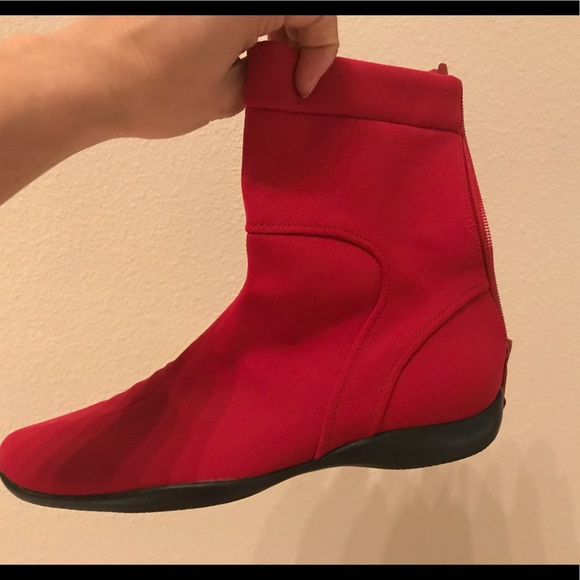 Red Prada ankle boots - Picture 5 of 6
