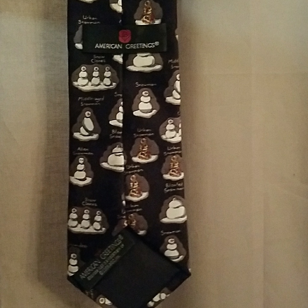 NEW American Greetings Snowman Holiday Tie - Picture 4 of 5