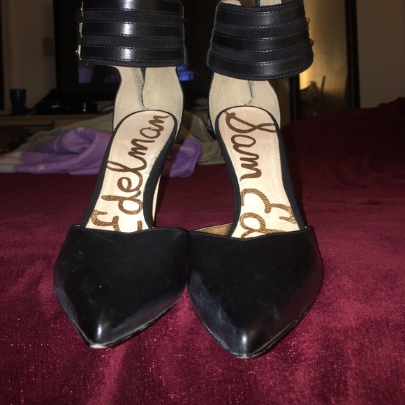 Sam Edelman Shoes - Black Leather Pumps