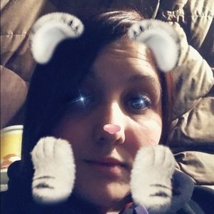 Meet your Posher, Carmen