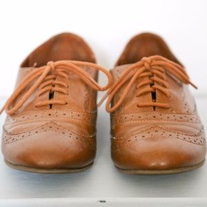 Lower East Side Brown Oxford Flats