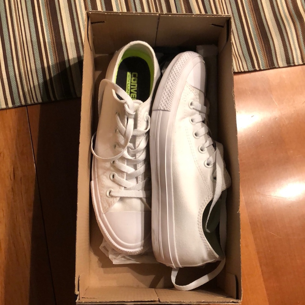 White Converse All Stars With Lunaarlon