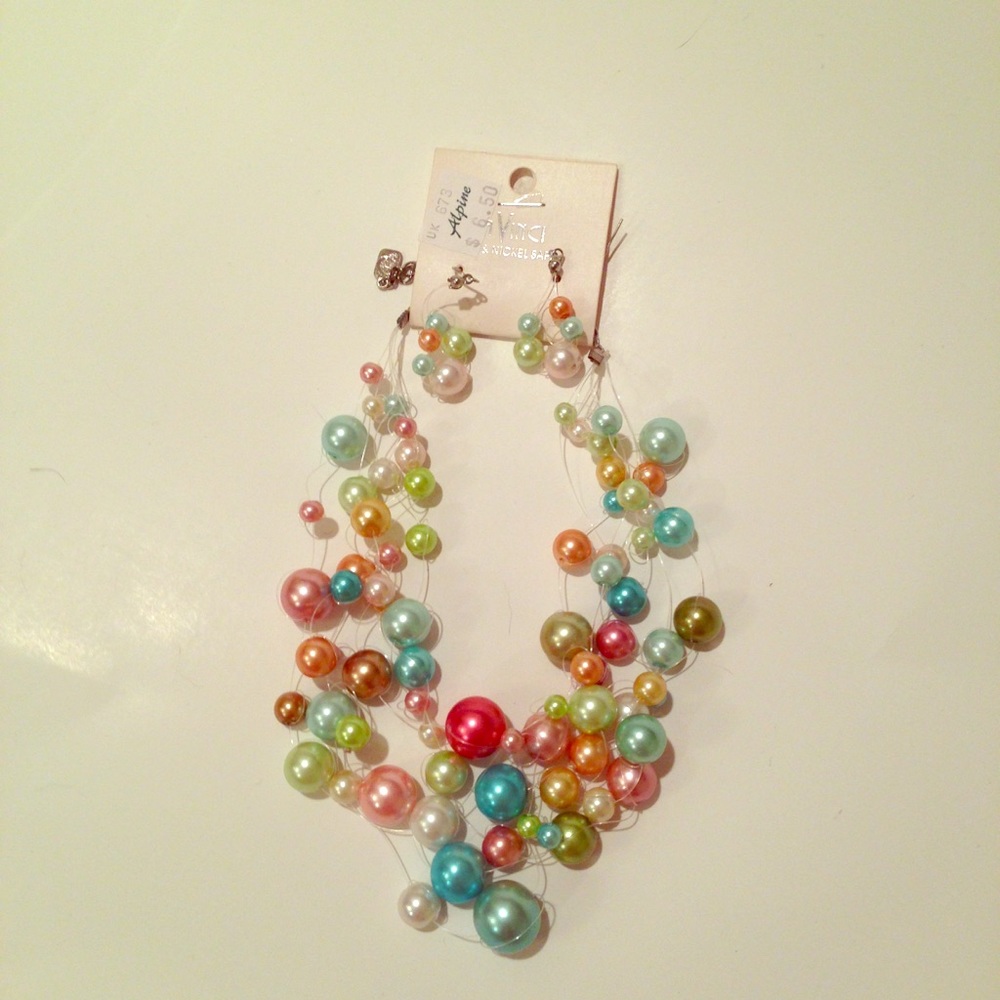 Valentines Party necklace and earrings set