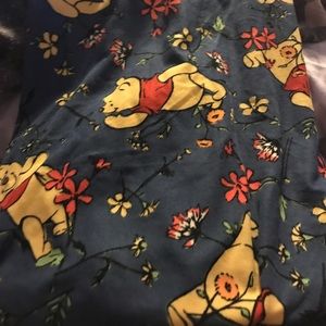 Navy Blue Pooh Lularoe leggings TC