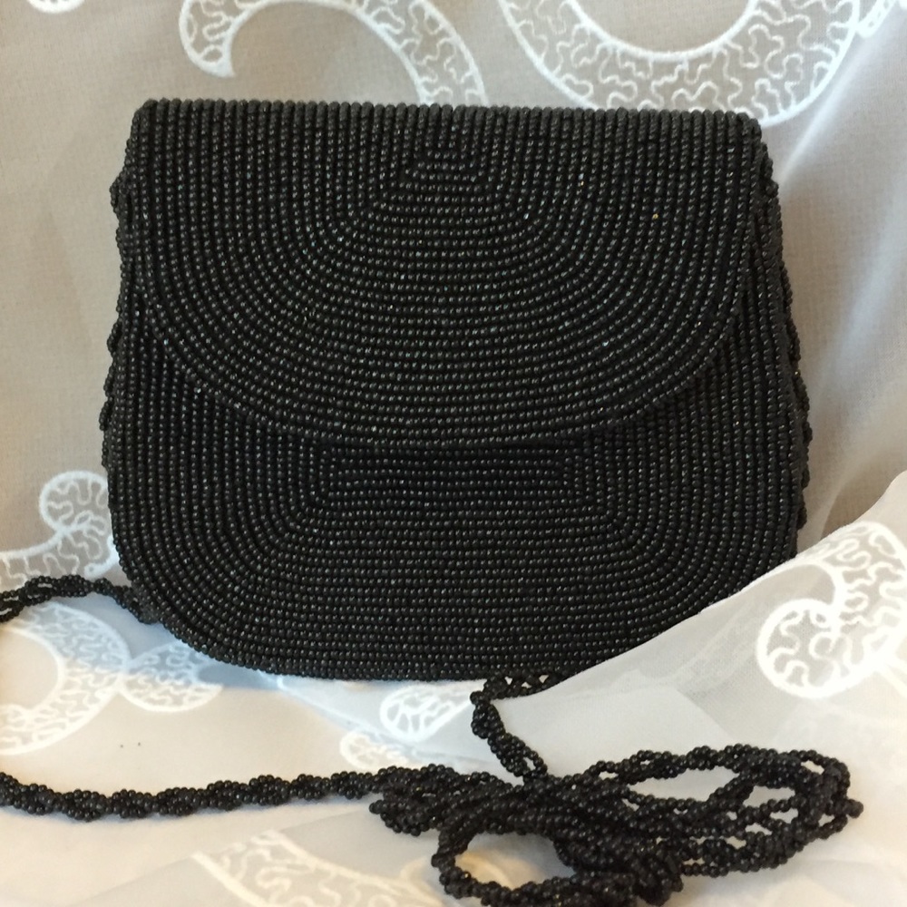 ‼️SALE‼️HAND MADE LA REGALE BLK FULLY BEADED BAG