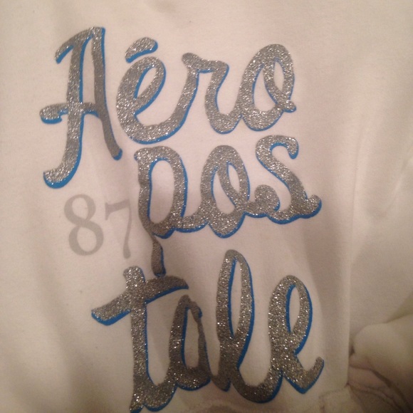 Aeropostale Hoodie - Picture 3 of 3