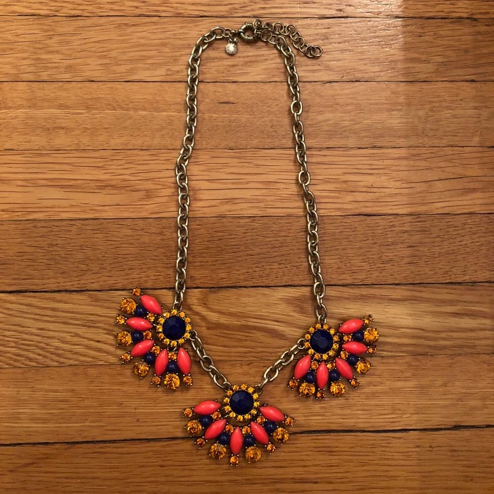 NWOT J. Crew fan necklace