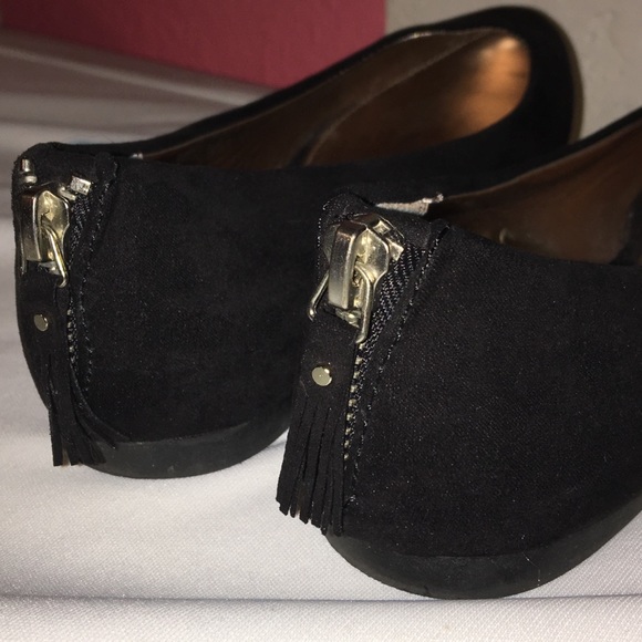 BONGO size 7 flats - Picture 2 of 2