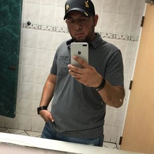 Meet your Posher, Thomas