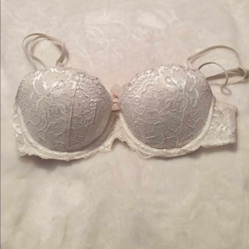 VSPINK white lace bra