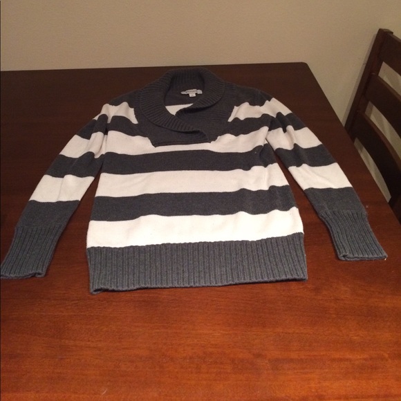 Merona Sweaters - GUC grey/cream striped sweater
