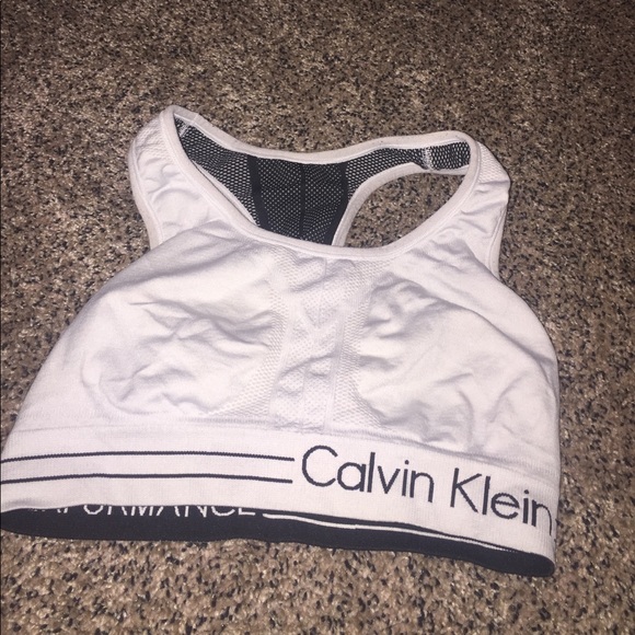 Calvin Klein performance reversible spots bra - Picture 4 of 4