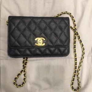 What Goes Around comes Around Chanel 10'' Sho. bag
