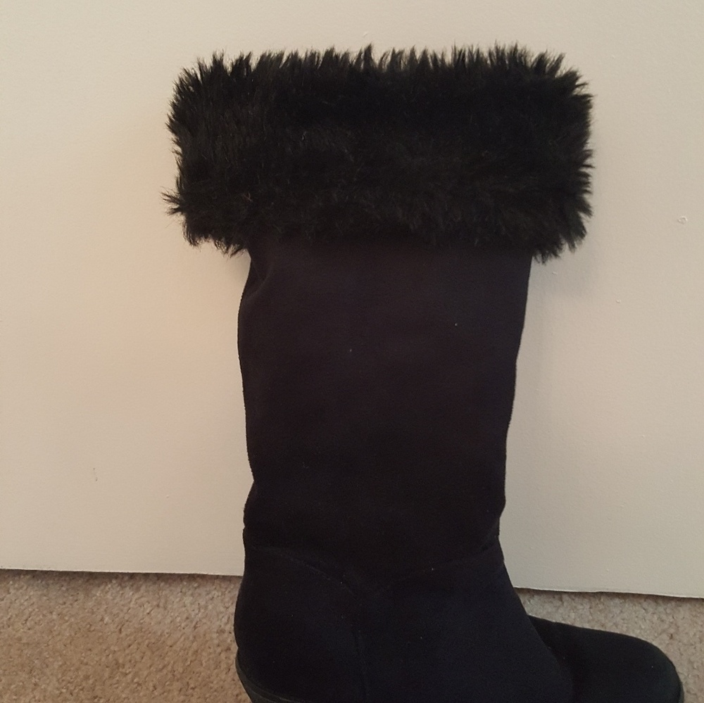 Tall winter boots
