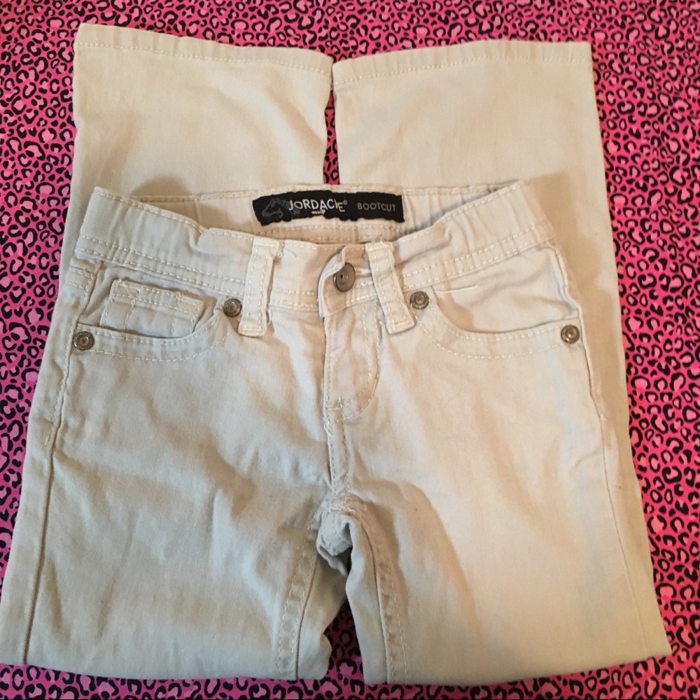⭐️ {Jordache} Light Khaki/Tan Bootcut/Flared Jeans