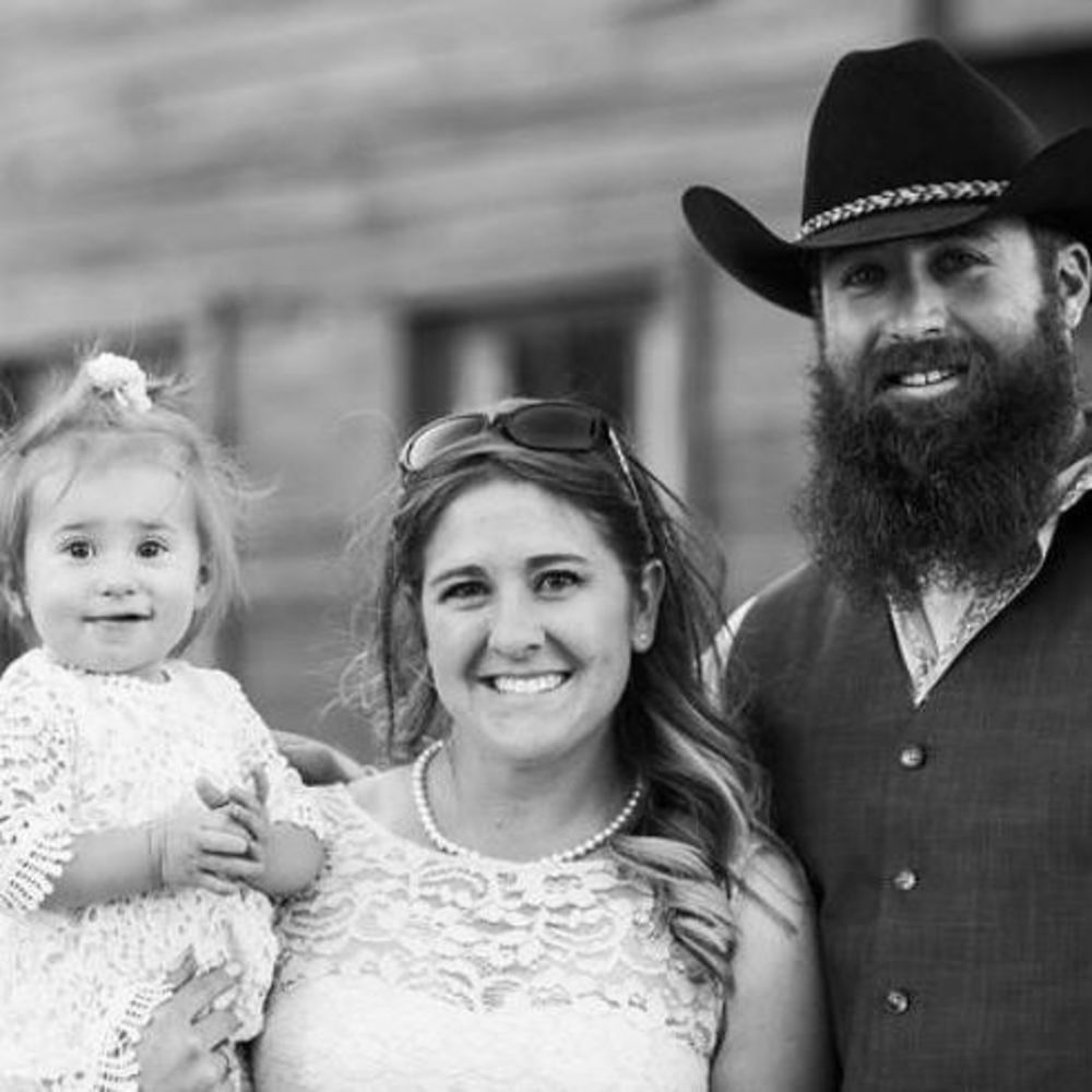 Meet your Posher, Holly