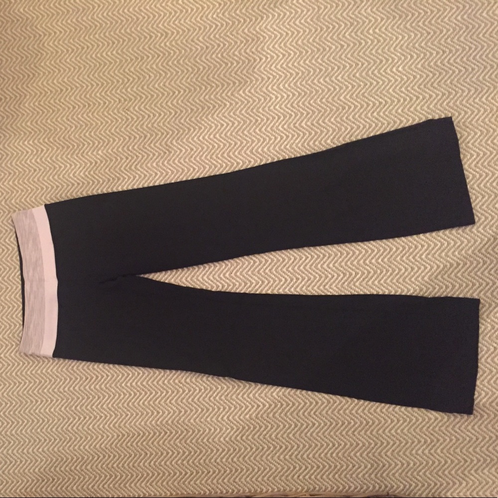 Lululemon Grove Pant
