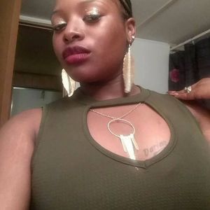 Meet your Posher, Janice